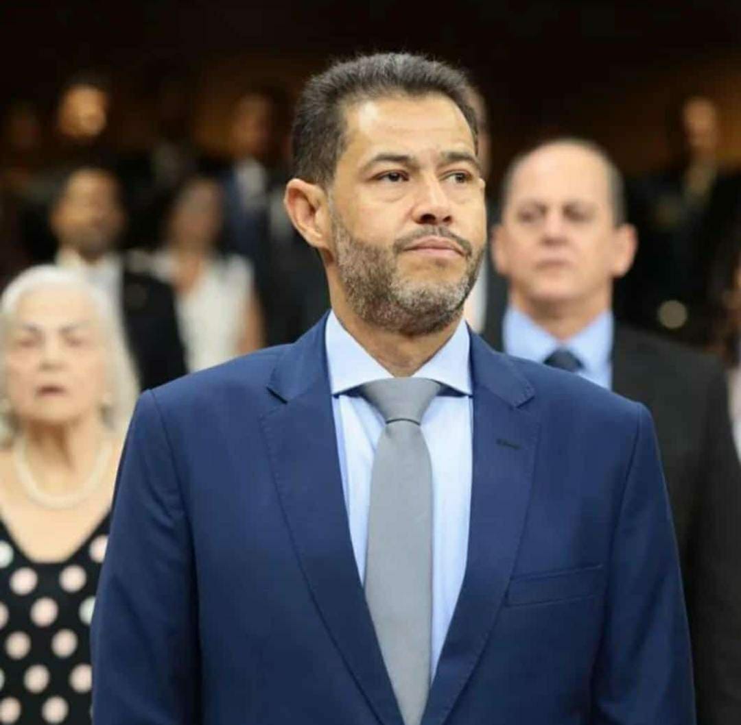 Águas Lindas de Parabéns