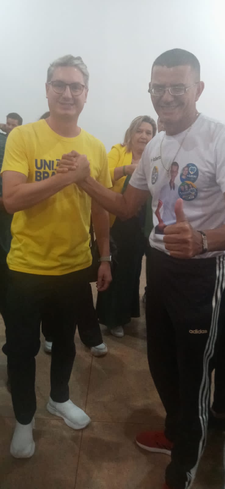 Parabéns Grande Líder Candidato a Vereador Irmão Roberto.